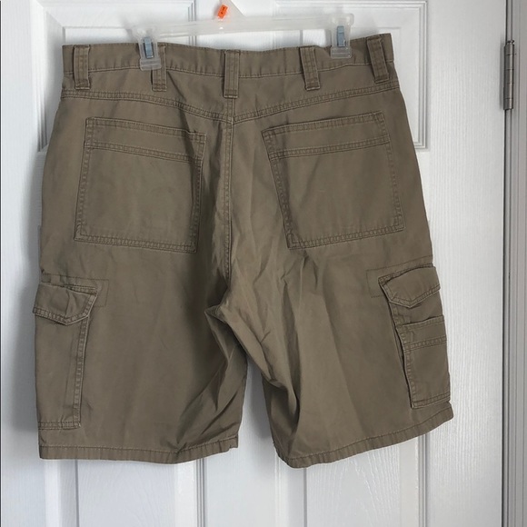 Wrangler cargo shorts - Picture 3 of 3